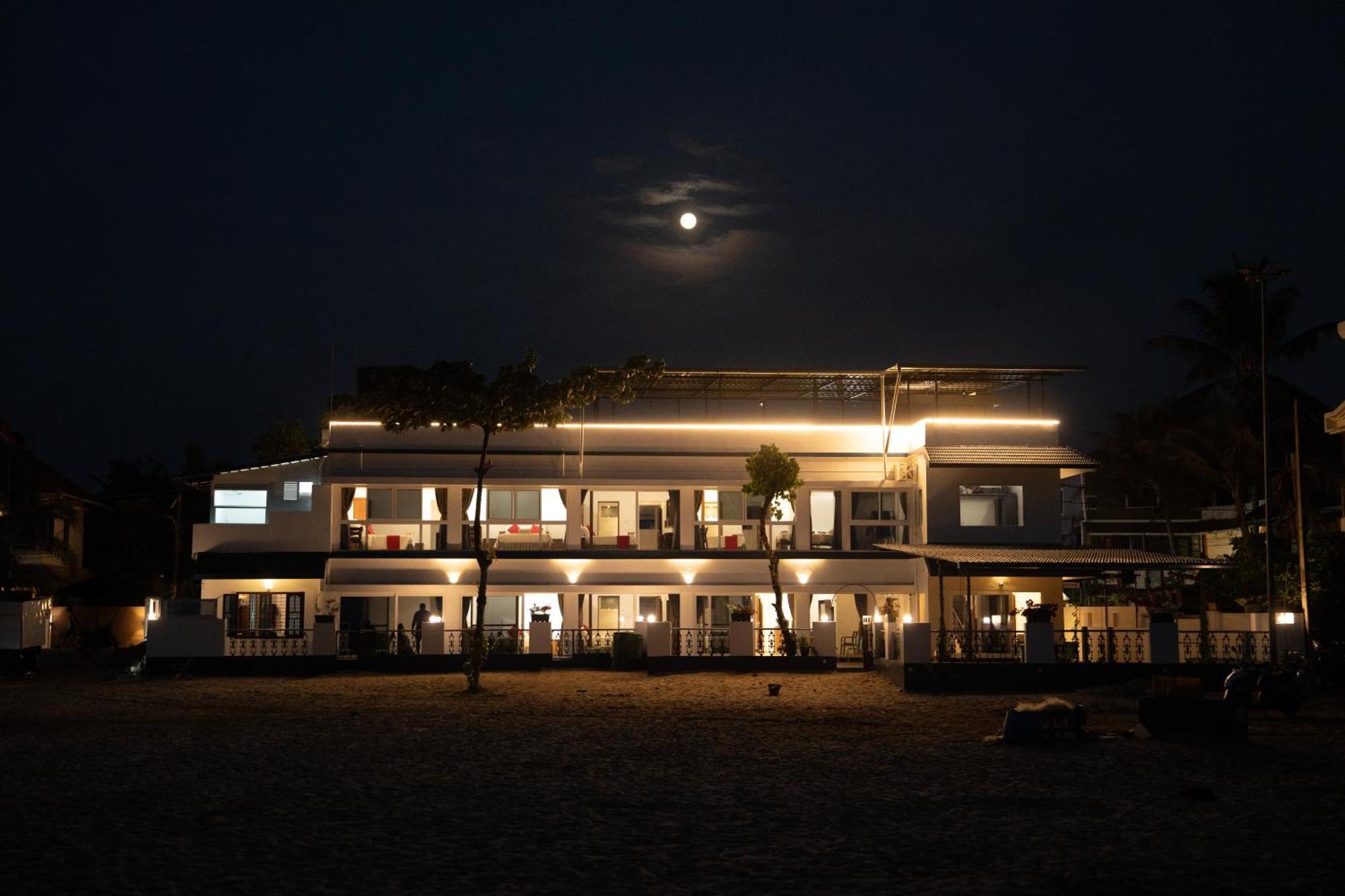 Alleppey Holiday Beach Resort Alappuzha Εξωτερικό φωτογραφία