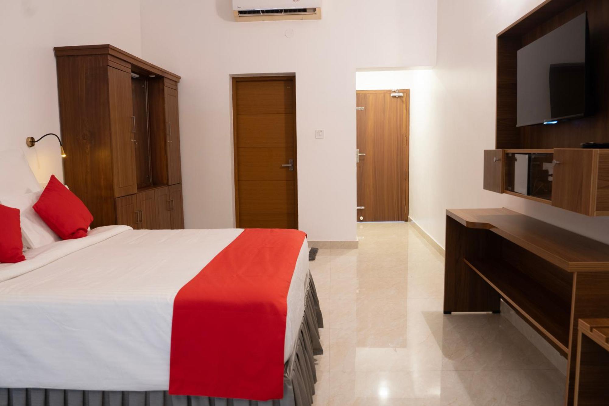 Alleppey Holiday Beach Resort Alappuzha Εξωτερικό φωτογραφία